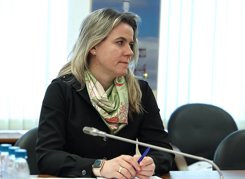 Член Комитета по защите семьи, вопросам отцовства, материнства и детства Ольга Коробова