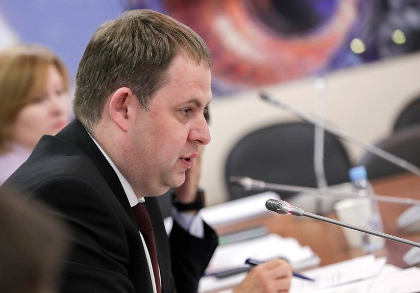 Заседание Комитета по промышленности и торговле