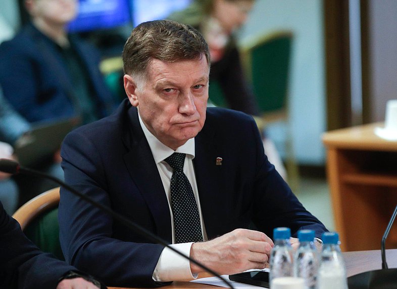 Член Комитета по финансовому рынку Вячеслав Макаров