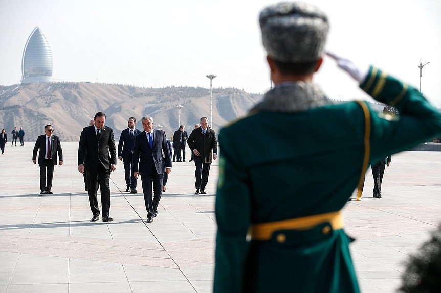 Chairman of the State Duma Vyacheslav Volodin took part in the wreath-laying ceremony at Halk Hakydasy Memorial Complex