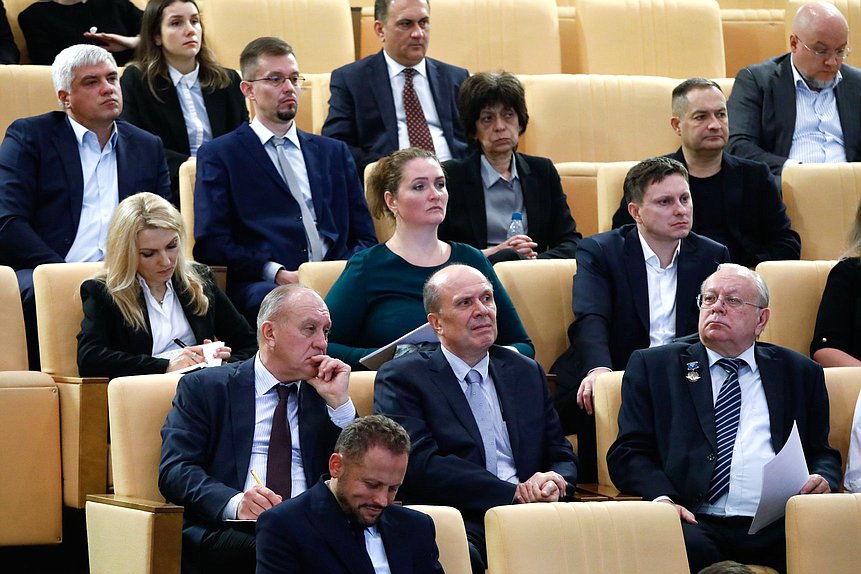 Парламентские слушания на тему «Совершенствование законодательного регулирования обязательного страхования гражданской ответственности владельцев транспортных средств в части восстановительного ремонта поврежденного транспортного средства»