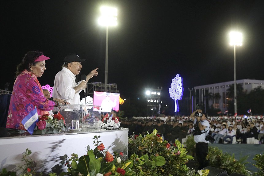 La Vicepresidenta de la República de Nicaragua, Rosario Murillo Zambrana, y el Presidente de la República de Nicaragua, Daniel Ortega Saavedra