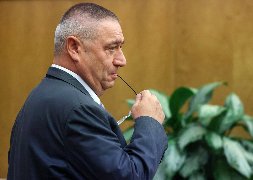 Первый заместитель Председателя Комитета по бюджету и налогам Глеб Хор