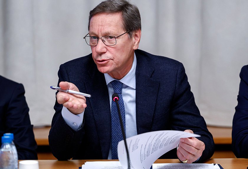 Первый заместитель Председателя Государственной Думы Александр Жуков