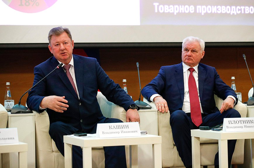 Председатель Комитета по аграрным вопросам Владимир Кашин и Первый заместитель Председателя Комитета Владимир Плотников