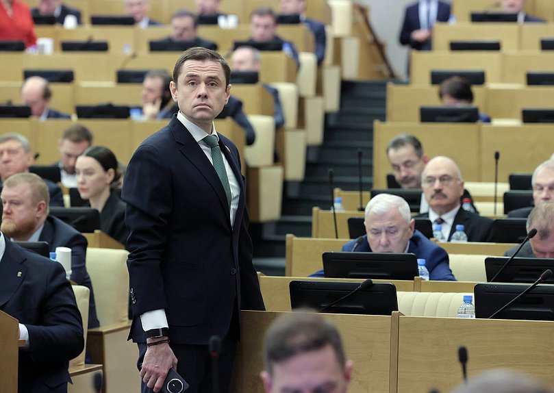 Заместитель Председателя Комитета по строительству и ЖКХ Александр Аксененко