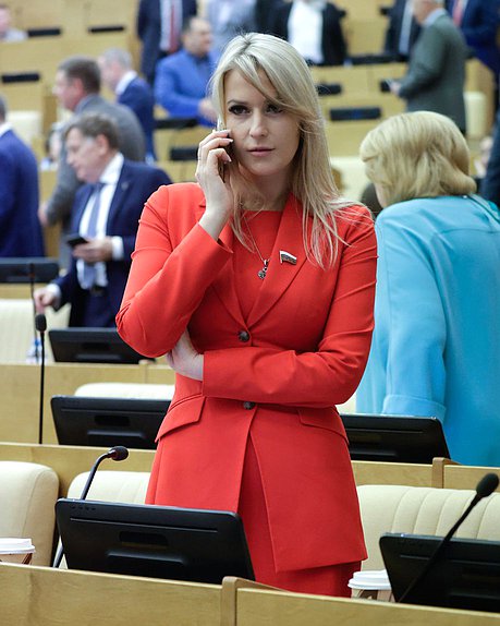 Председатель Комитета по развитию гражданского общества, вопросам общественных и религиозных объединений Яна Лантратова
