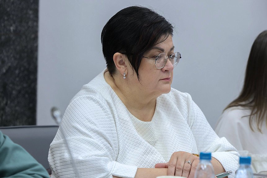 Заседание Комитета по защите семьи, вопросам отцовства, материнства и детства