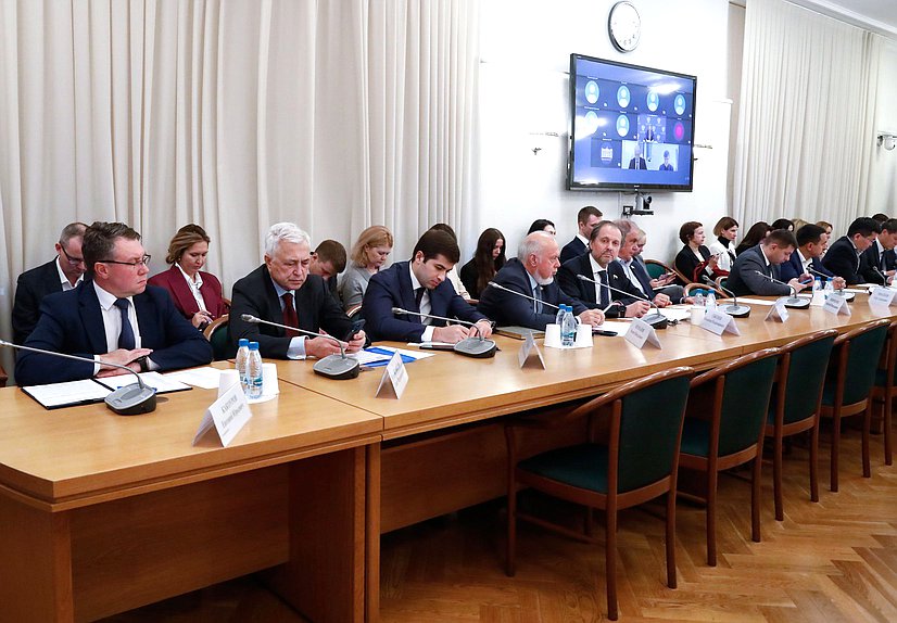 Заседание Комитета по экологии, природным ресурсам и охране окружающей среды