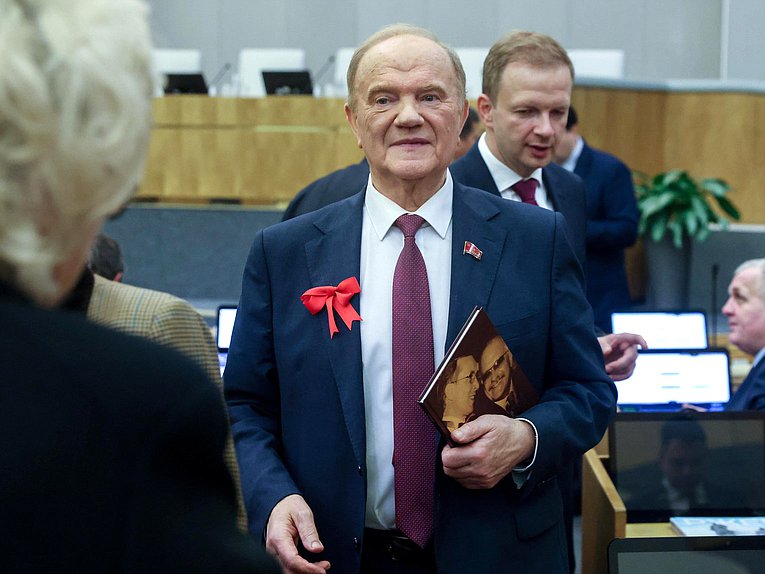 Руководитель фракции КПРФ Геннадий Зюганов