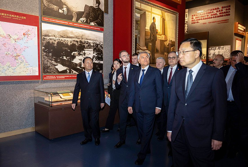 Visita oficial del Jefe de la Duma Estatal, Vyacheslav Volodin, a la República Popular China