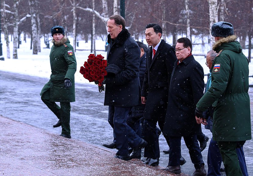 Заместитель Председателя Государственной Думы Алексей Гордеев и Председатель Великого Государственного Хурала Монголии Ням-Осорын Учрал