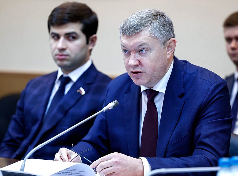 Заместитель Председателя Комитета по экологии, природным ресурсам и охране окружающей среды Евгений Марков