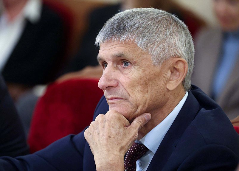 Член Комитета по аграрным вопросам Алексей Лавриненко