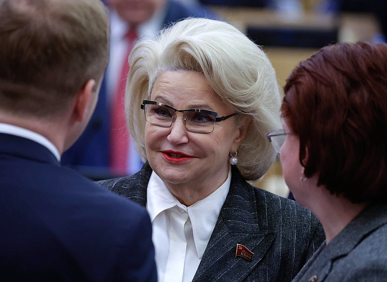 Председатель Комитета по защите семьи, вопросам отцовства, материнства и детства Нина Останина