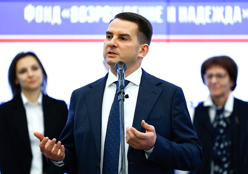 Председатель Комитета по труду, социальной политике и делам ветеранов Ярослав Нилов