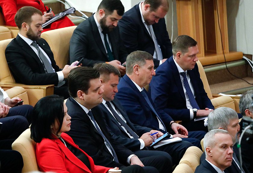 Расширенное заседание Комитетов по промышленности и торговле, по экономической политике, по контролю и по труду, социальной политике и делам ветеранов