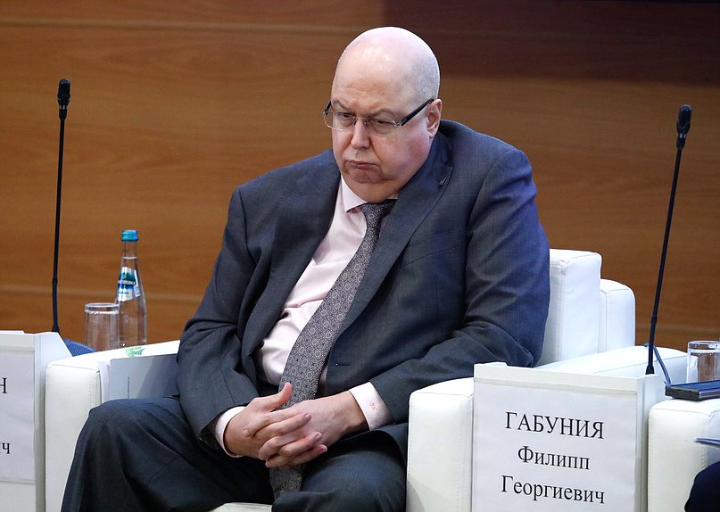 Парламентские слушания на тему «Совершенствование законодательного регулирования обязательного страхования гражданской ответственности владельцев транспортных средств в части восстановительного ремонта поврежденного транспортного средства»