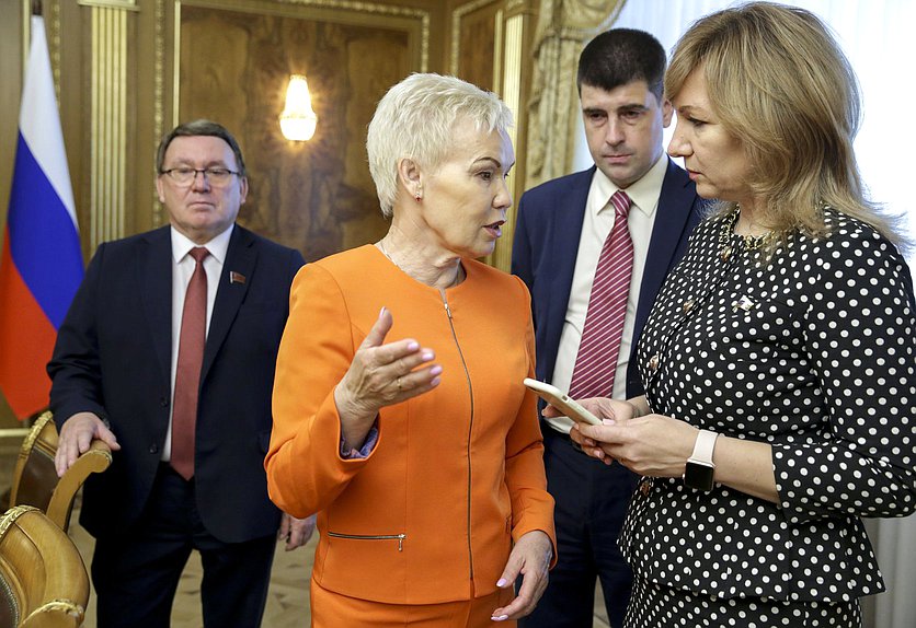 Member of the Committee on Physical Culture, Sport and Youth Affairs Rima Batalova and Deputy Chairwoman of the Committee on Education and Science Larisa Tutova