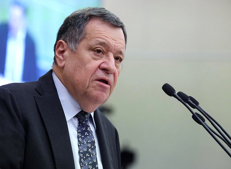 Председатель Комитета по бюджету и налогам Андрей Макаров