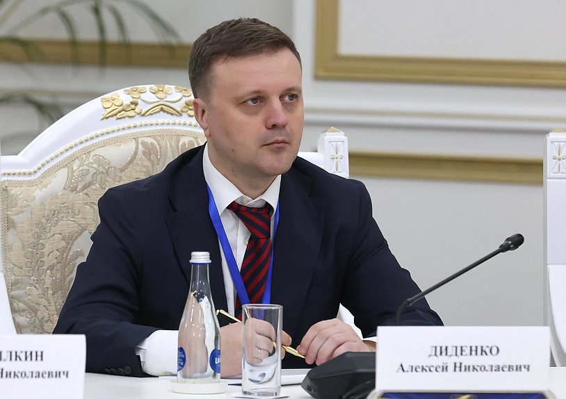 Председатель Комитета по региональной политике и местному самоуправлению Алексей Диденко