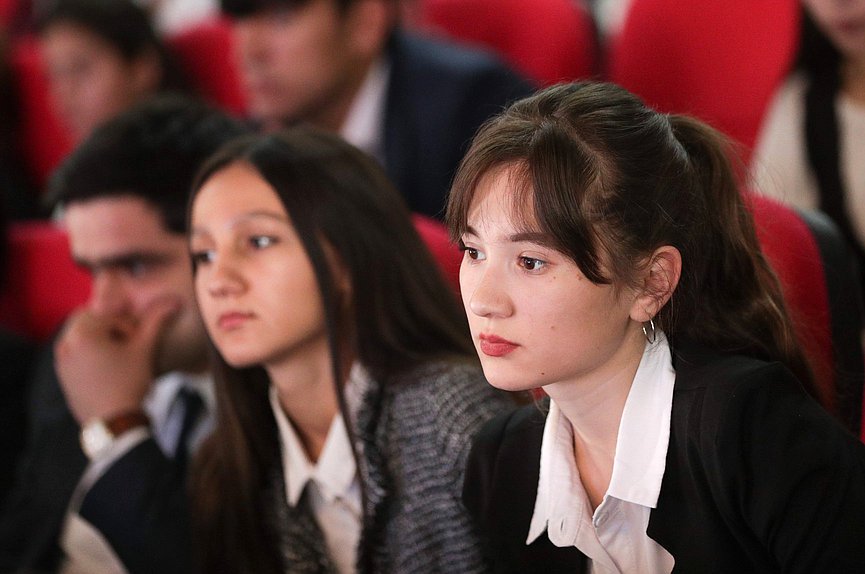 Chairman of the State Duma Viacheslav Volodin visited the Russian-Tajik Slavonic University