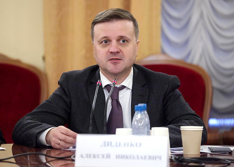 Председатель Комитета по региональной политике и местному самоуправлению Алексей Диденко