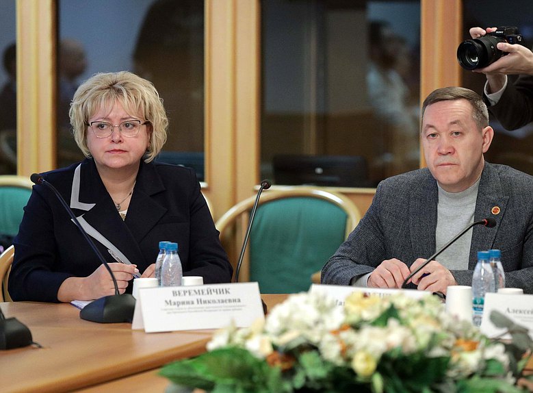 Расширенное заседание Комитета по молодежной политике