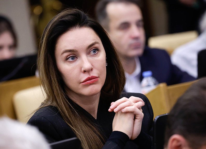 Первый заместитель Председателя Комитета по просвещению Алена Аршинова