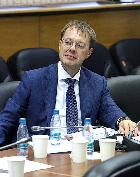 Член Комитета по бюджету и налогам Лев Ковпак