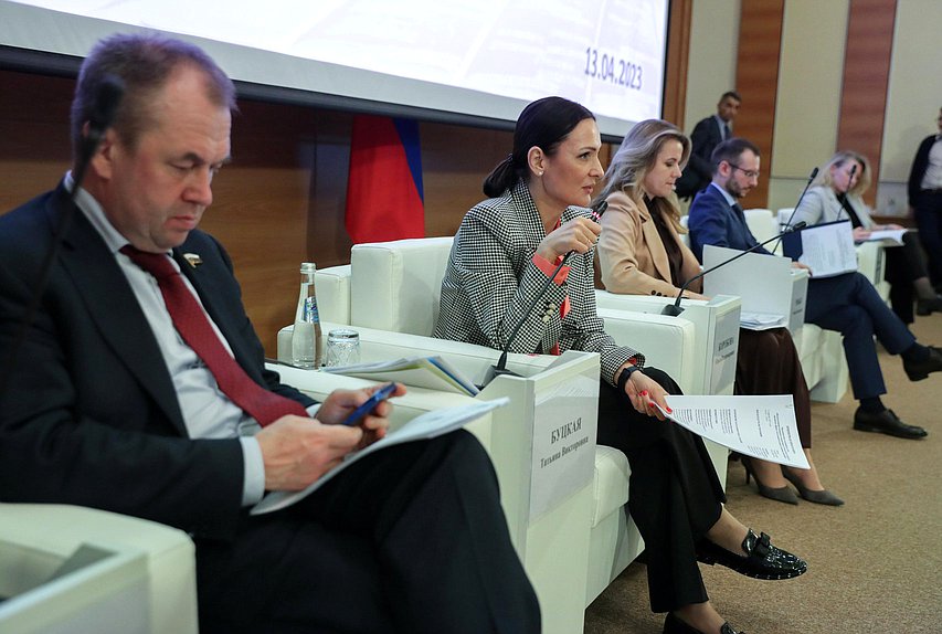 Первый заместитель Председателя Комитета по вопросам семьи, женщин и детей Татьяна Буцкая