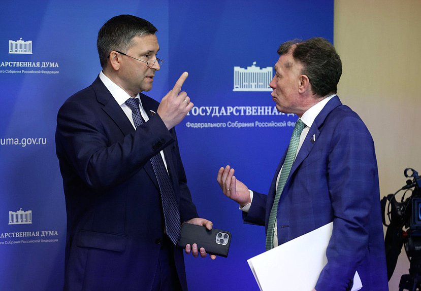 Chairman of the Committee on Ecology, Natural Resources and Environment Protection Dmitry Kobylkin and Chairman of the Committee on Economic Policy Maxim Topilin
