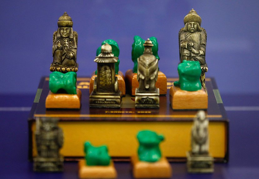 фигурка статуэтка шаман экспонат выставка