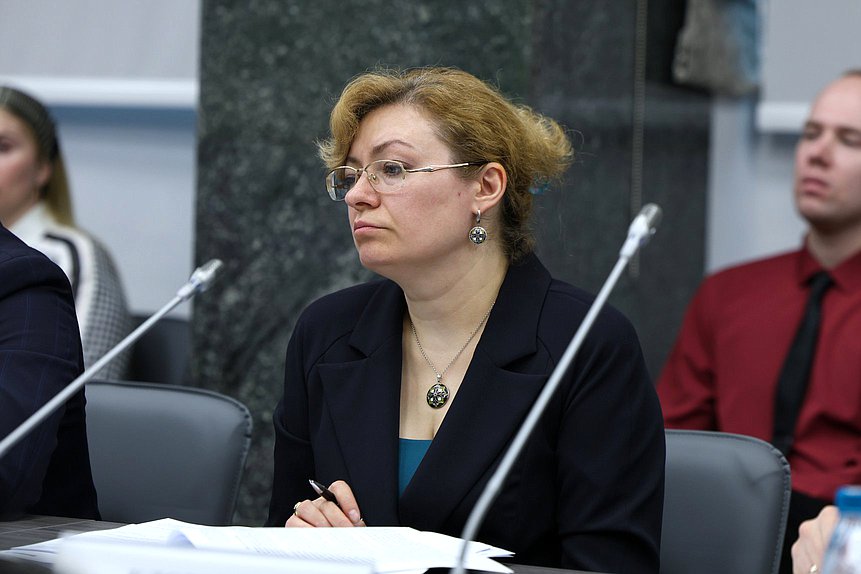 Заседание Комитета по защите семьи, вопросам отцовства, материнства и детства