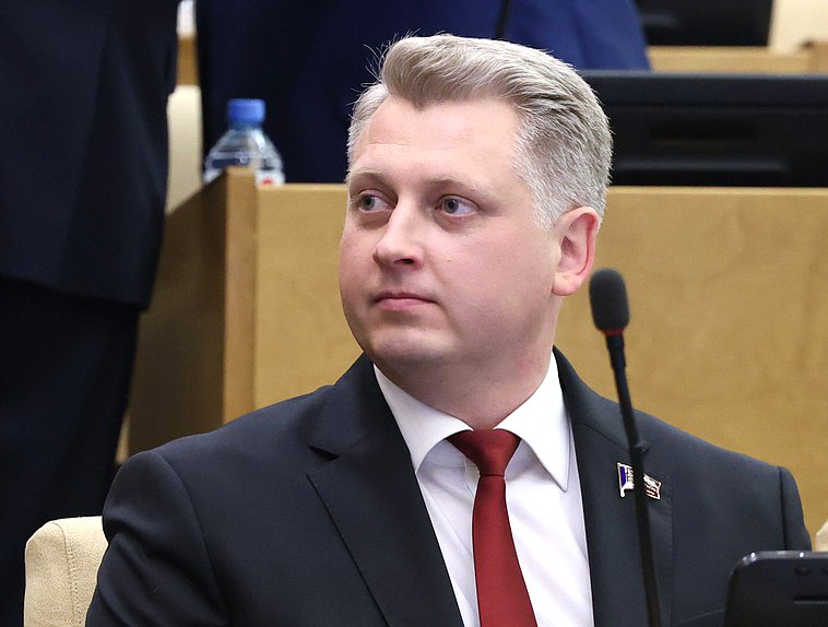 Член Комитета по цифровому развитию и искусственному интеллекту Александр Ивачев