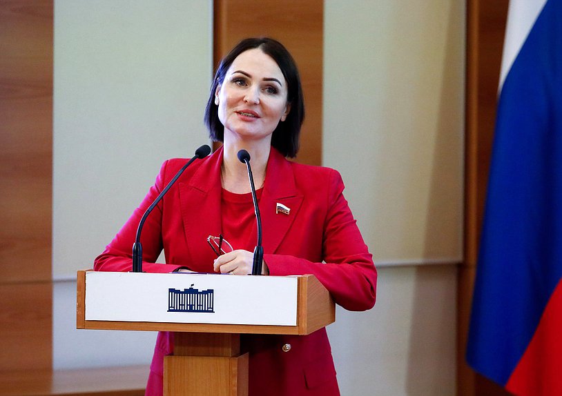 Первый заместитель Председателя Комитета по защите семьи, вопросам отцовства, материнства и детства Татьяна Буцкая