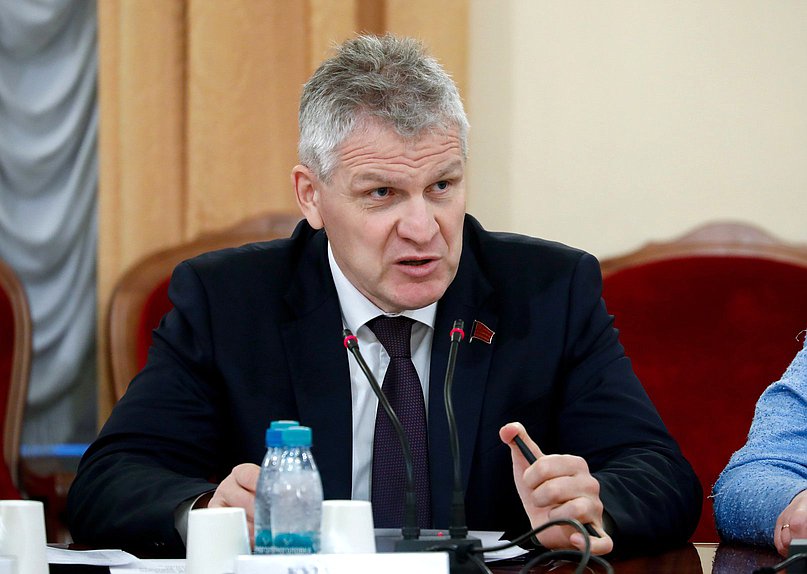 Заместитель Председателя Комитета по охране здоровья Алексей Куринный