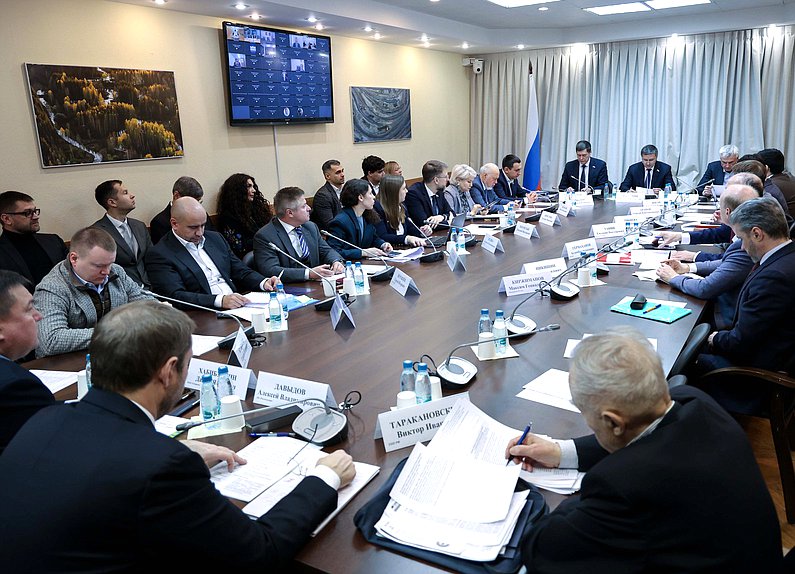 Рабочее совещание Комитета по экологии, природным ресурсам и охране окружающей среды по подготовке проекта Федерального закона «О внесении изменений в Закон Российской Федерации «О недрах» и в статьи 131 и 133 Федерального закона «О несостоятельности (банкротстве)»