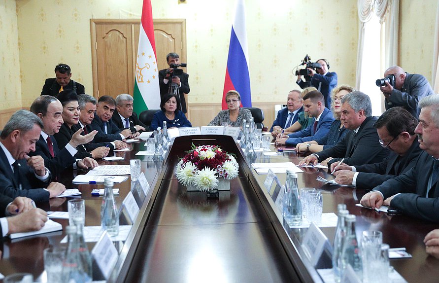 Meeting of Chairman of the State Duma Viacheslav Volodin and Chairman of the Majlisi namoyandagon of Majlisi Oli Shukurjon Zuhurov