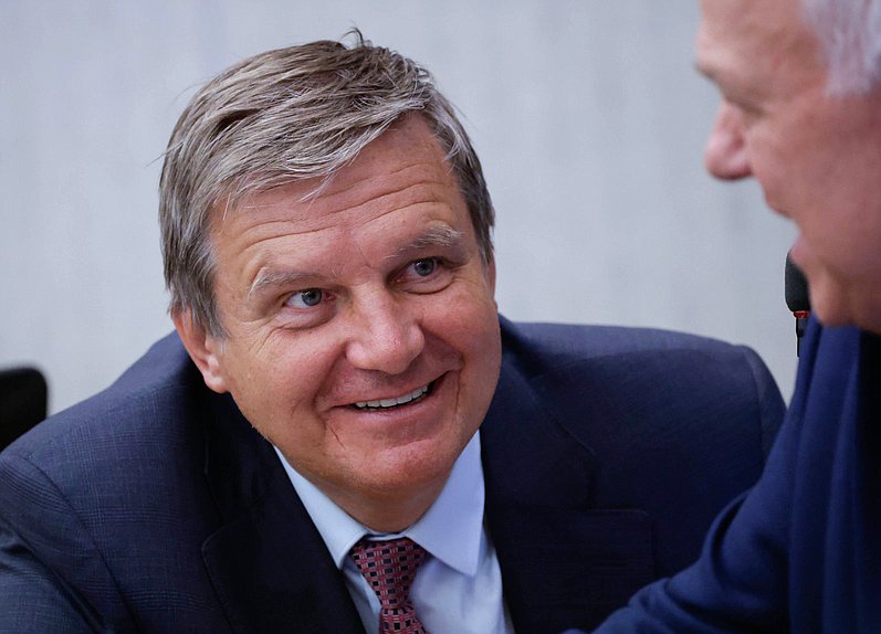 Первый заместитель Председателя Комитета по энергетике Игорь Ананских