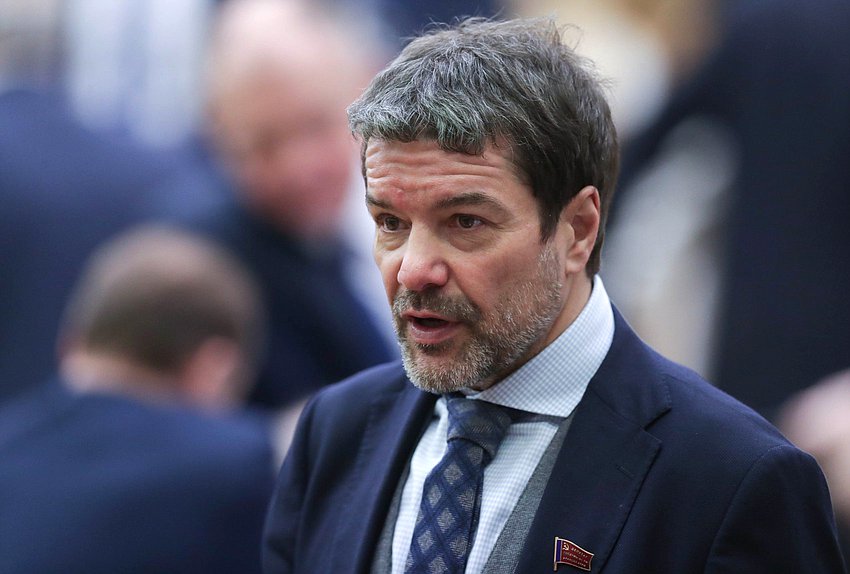 Первый заместитель Председателя Комитета по информационной политике, информационным технологиям и связи Александр Ющенко