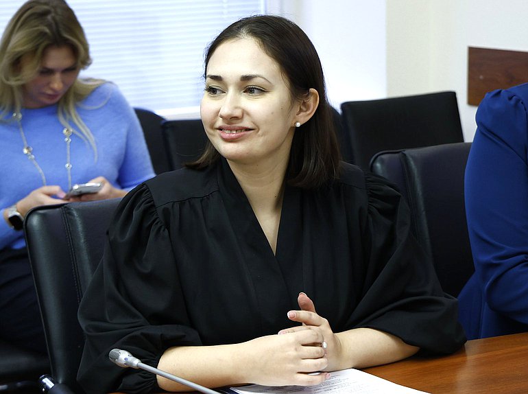 Заседание Круглого стола на тему "Формирование воспитательной среды в приграничье"