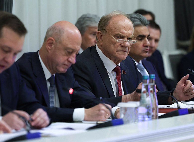 Leader of the CPRF faction Gennady Zyuganov