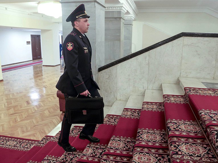 Внесение в Государственную Думу проекта федерального бюджета на 2026 год и плановый период 2027–2028 годов