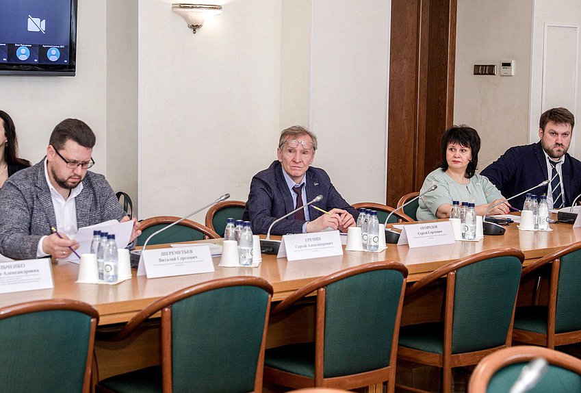 Заседание рабочей группы Комитета по молодежной политике