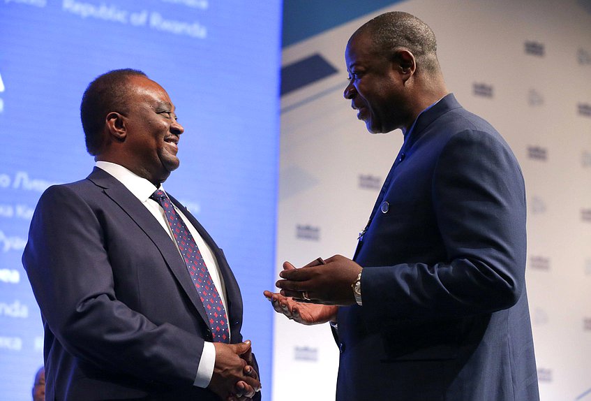 President of the National Assembly of the Republic of Angola Fernando da Piedade Dias dos Santos (on the left)