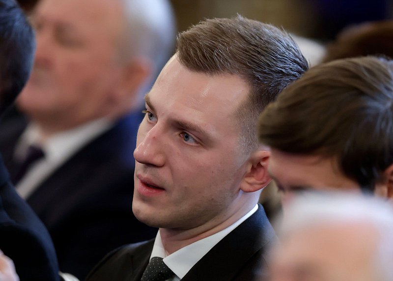 Председатель Комитета по молодежной политике Артем Метелев