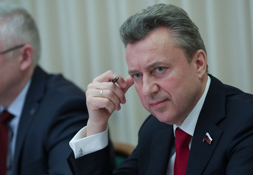 Заместитель Председателя Комитета по безопасности и противодействию коррупции Анатолий Выборный