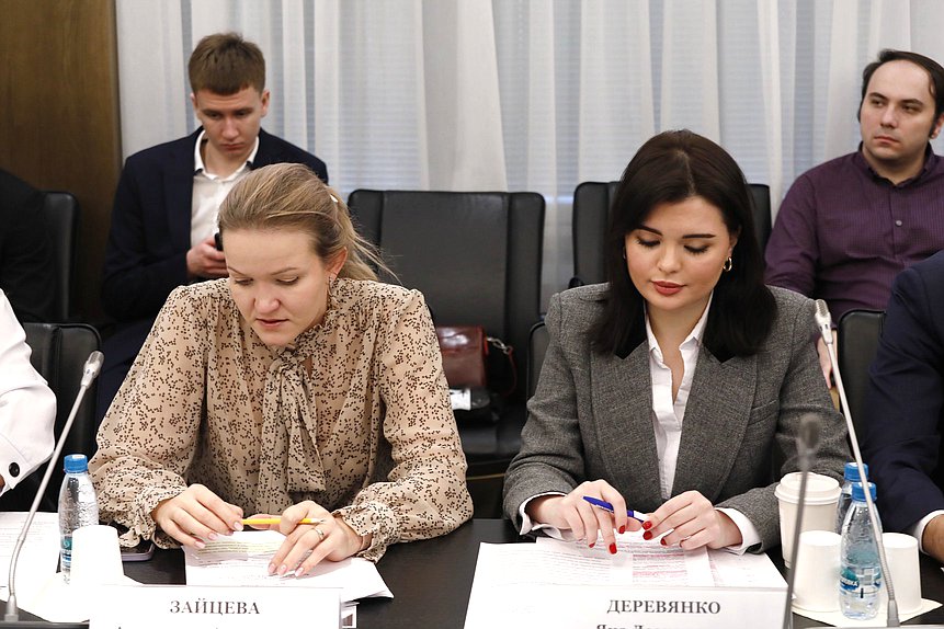 Заседание рабочей группы Комитета по физической культуре и спорту на тему «Развитие спорта высоких технологий в Российской Федерации»