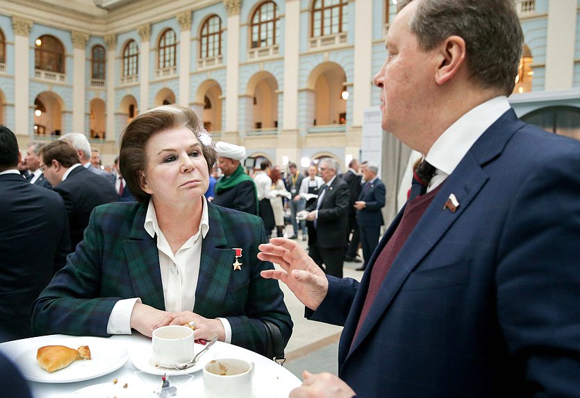 Deputy Chairwoman of the Committee on Federal System and Issues of Local Self-Government Valentina Tereshkova and First Deputy Chairman of the Committee on Control and Regulations Oleg Nilov